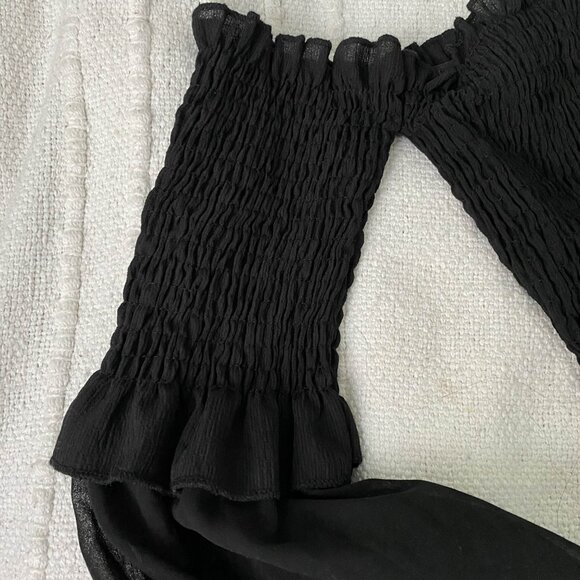 Yesstyle Off shoulder long sleeve top in black - Picture 3 of 3